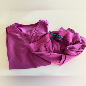 Figs Scrub Set- Bright Fuschia Large